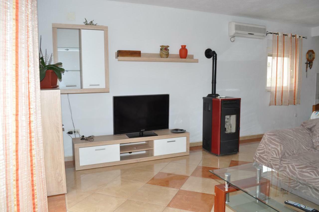Apartment Ljubica Ljuban Makarska Exterior foto