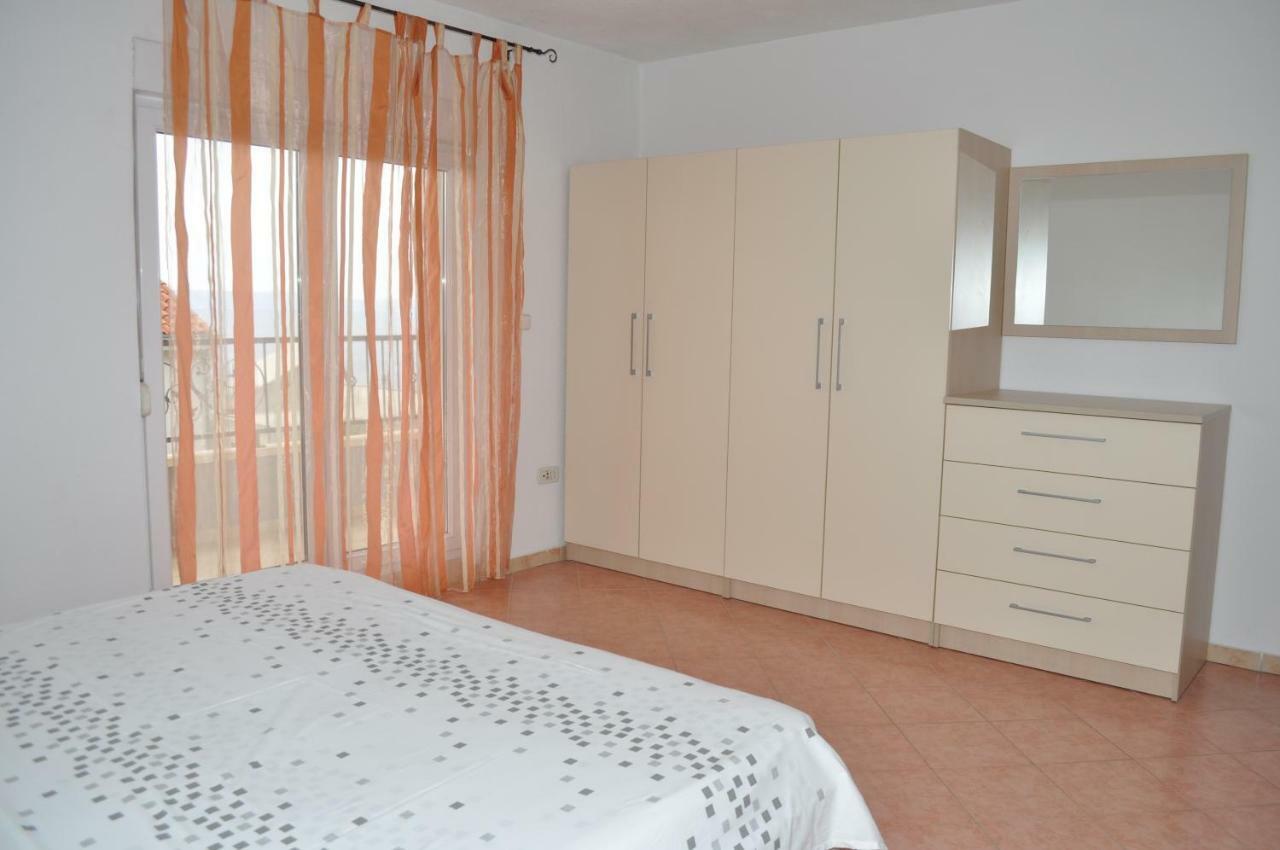 Apartment Ljubica Ljuban Makarska Exterior foto