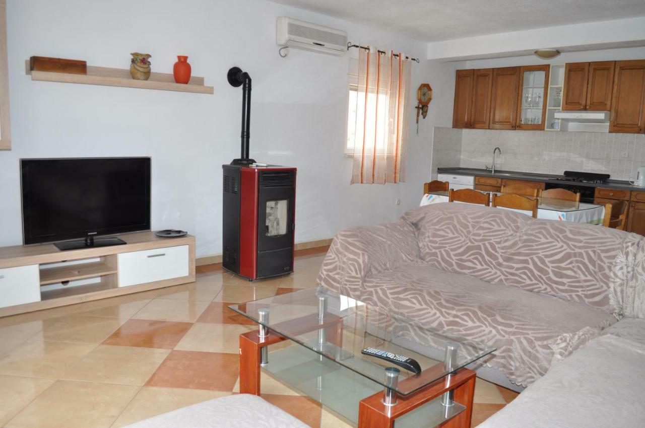 Apartment Ljubica Ljuban Makarska Exterior foto